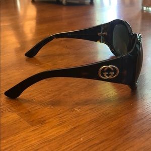 Gucci sunglasses- tortoise